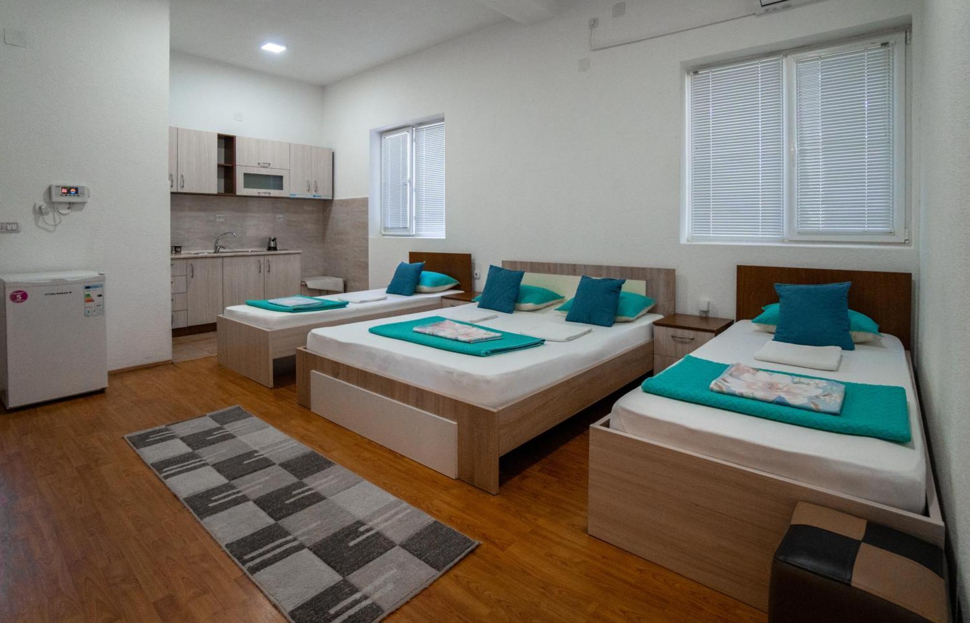 גבגלייה Mrzenci Apartments מראה חיצוני תמונה